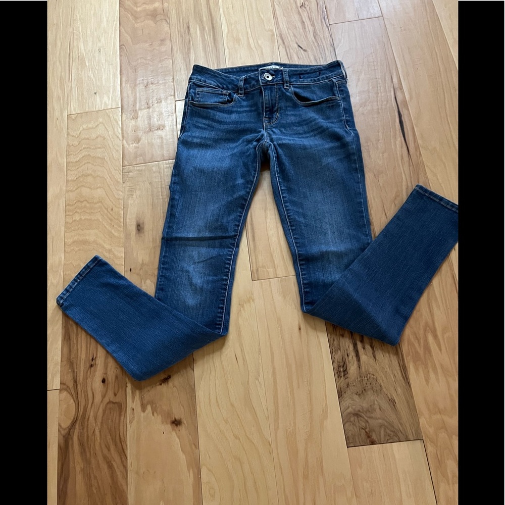 Bullhead denim Jeans. Size: 5 Straight Leg.
